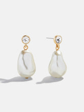 Elizabeth Earrings - White