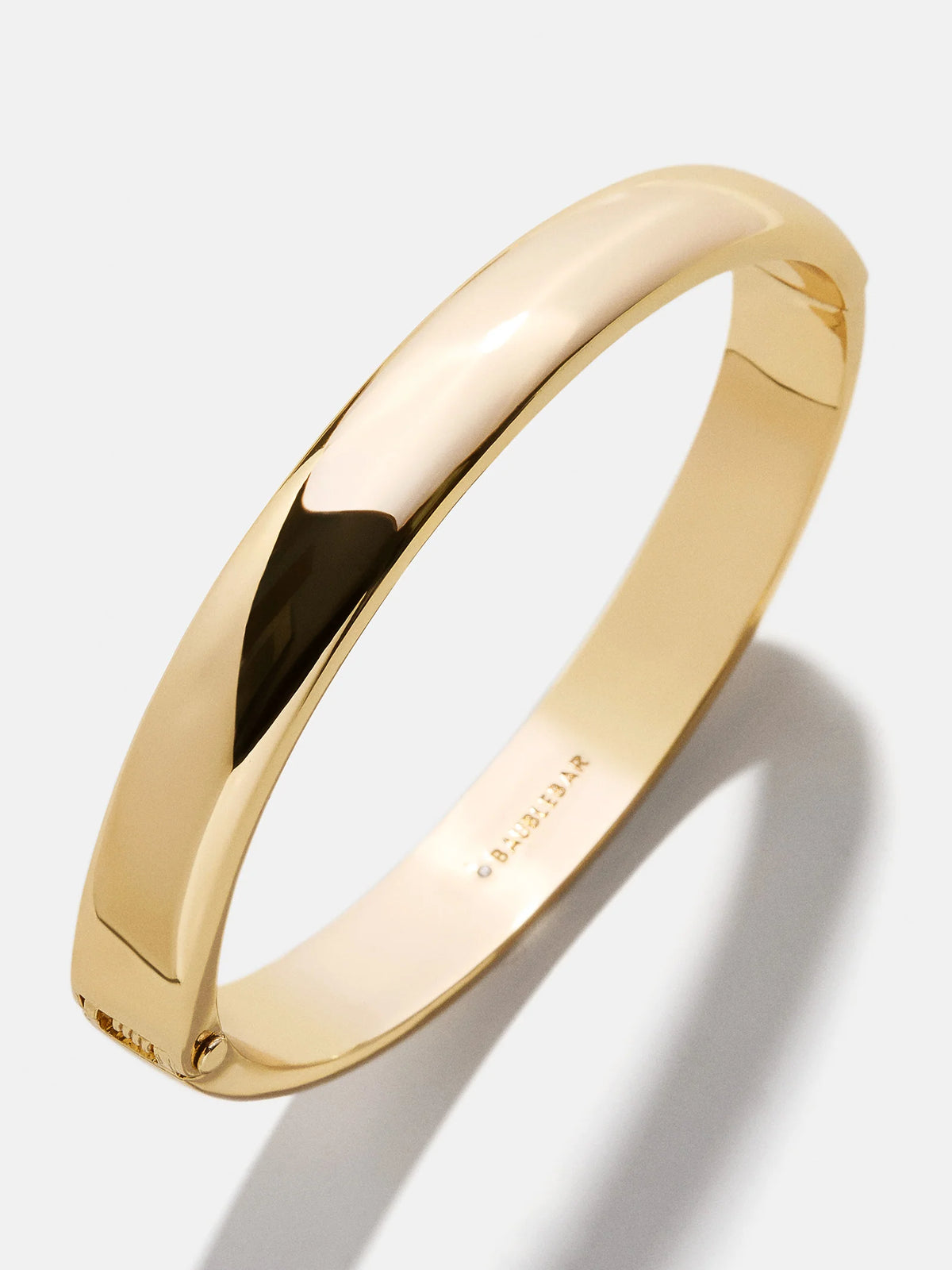 Nadia Classic Hinge Bangle - Classic Thick Gold